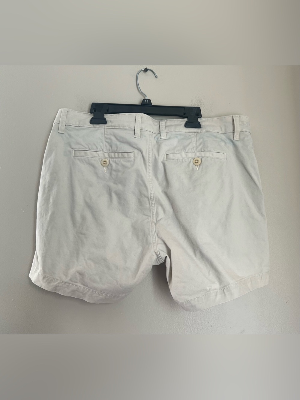 Flint & Tinder Mens 5” Chino Shorts Sz 33 Off White Stretch *Color Transfer* GUC - Picture 2 of 13